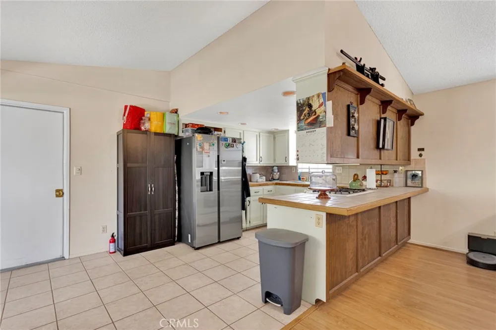 20555 Sitting Bull Apple Valley, CA 92308