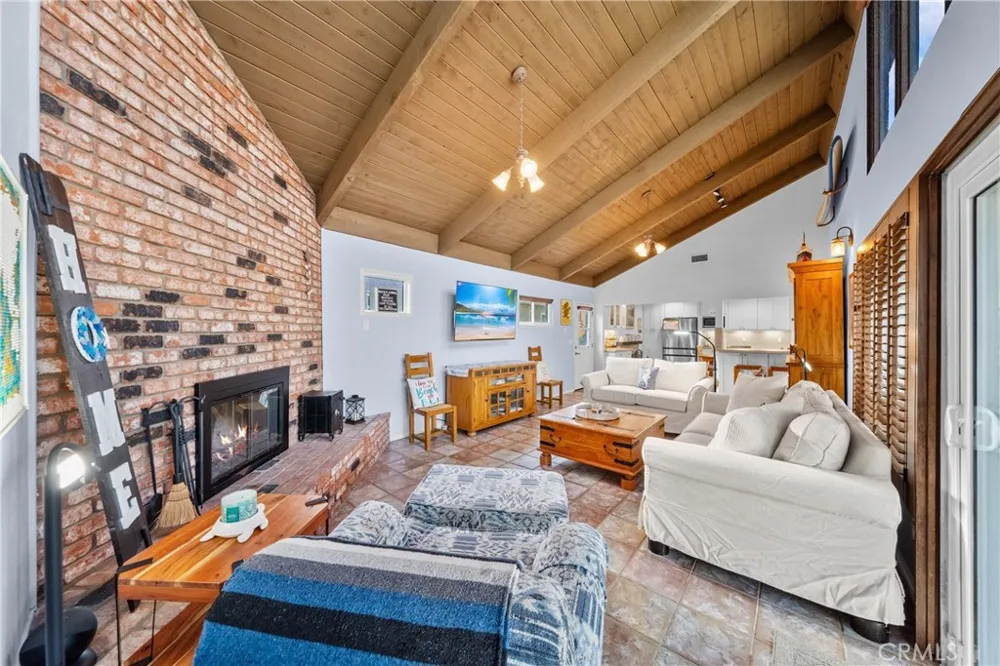 8381 Boothbay Circle Huntington Beach, CA 92646