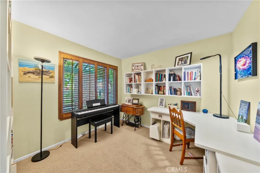 8381 Boothbay Circle Huntington Beach, CA 92646