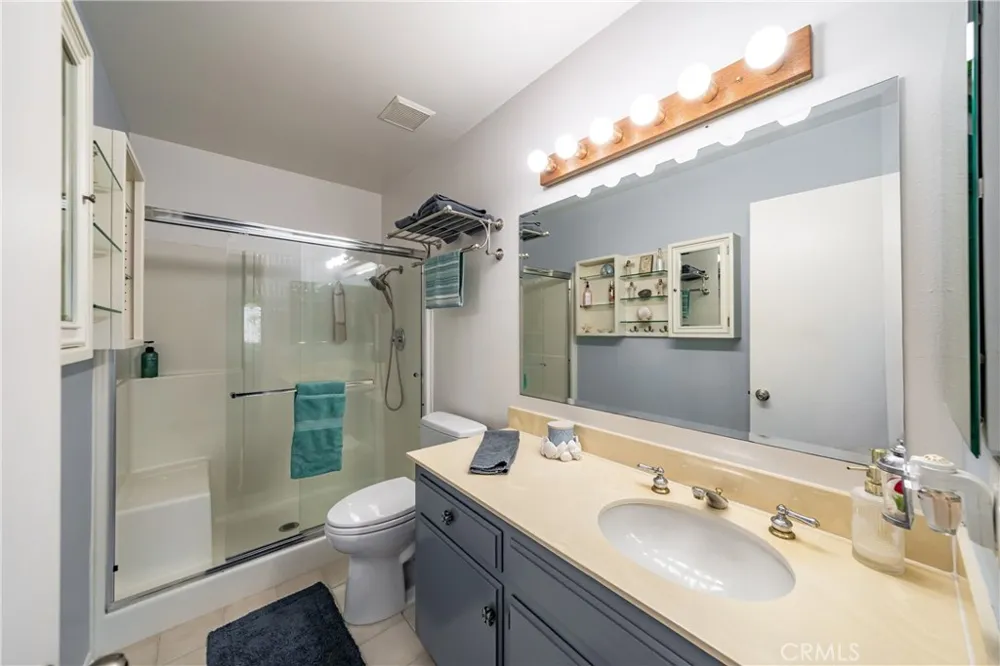 8381 Boothbay Circle Huntington Beach, CA 92646
