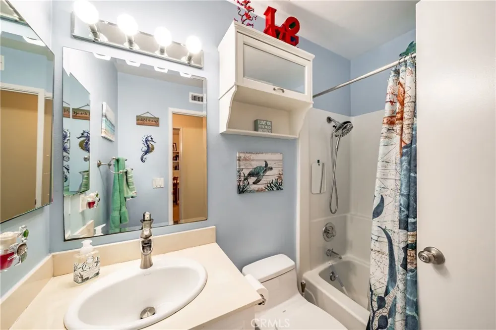 8381 Boothbay Circle Huntington Beach, CA 92646
