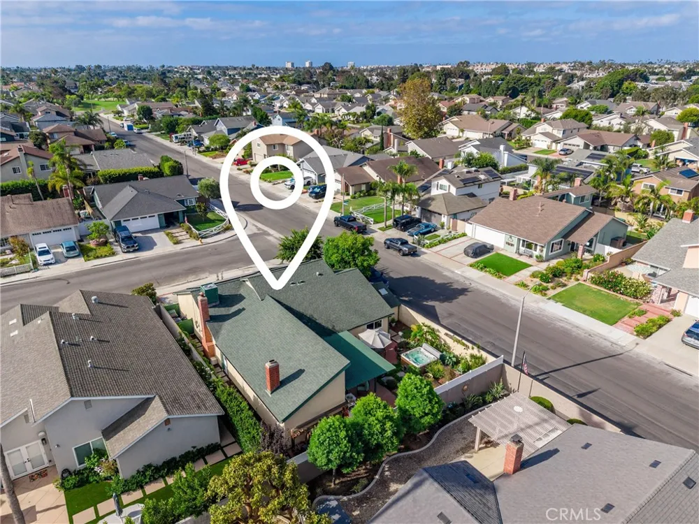 8381 Boothbay Circle Huntington Beach, CA 92646