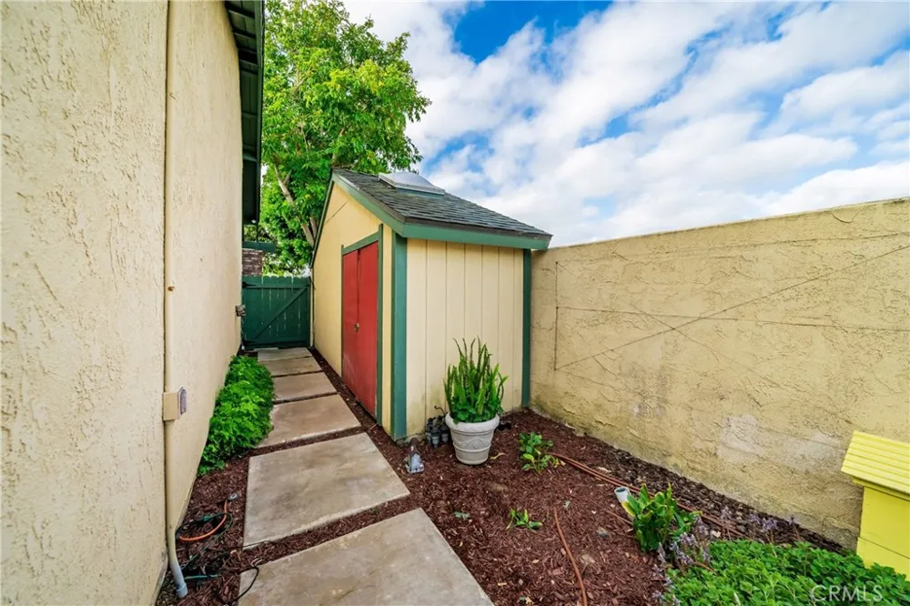 8381 Boothbay Circle Huntington Beach, CA 92646