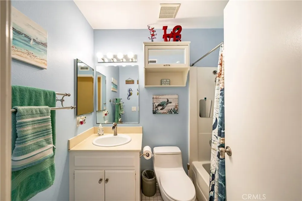 8381 Boothbay Circle Huntington Beach, CA 92646