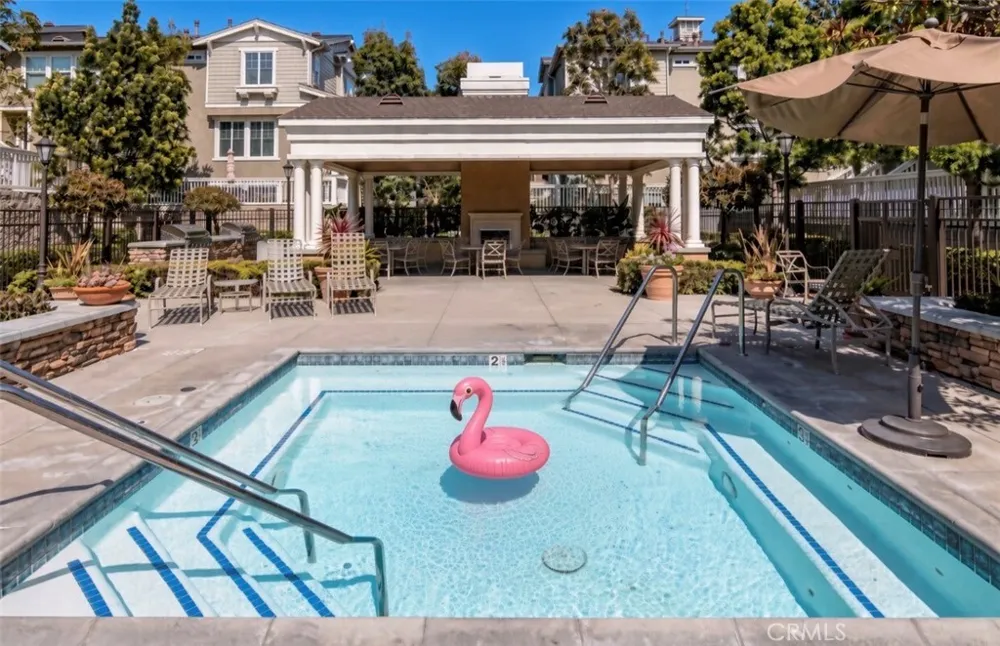 1800 Oak #507 Torrance, CA 90501
