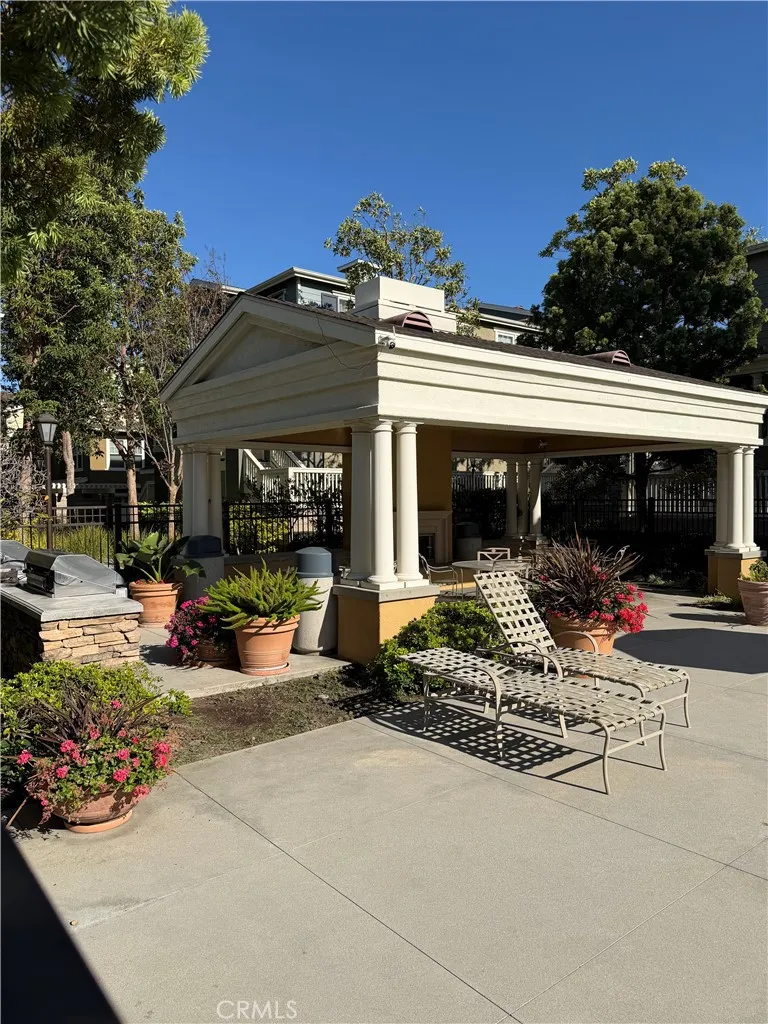 1800 Oak #507 Torrance, CA 90501