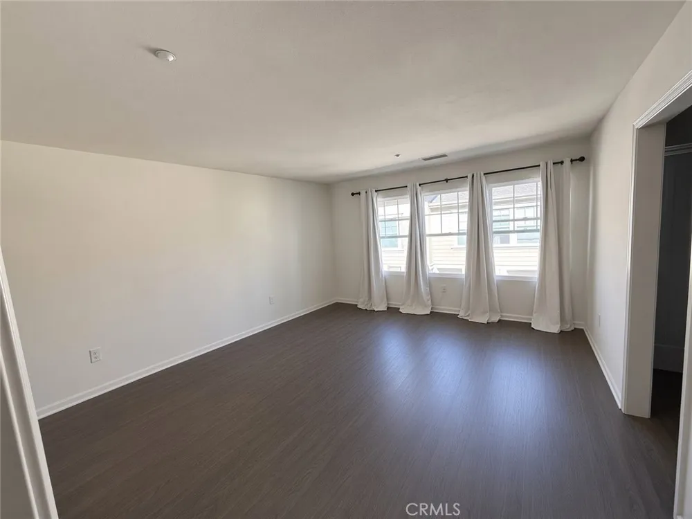 1800 Oak #507 Torrance, CA 90501