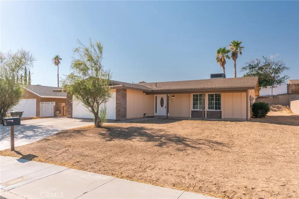 936 Windy Barstow, CA 92311