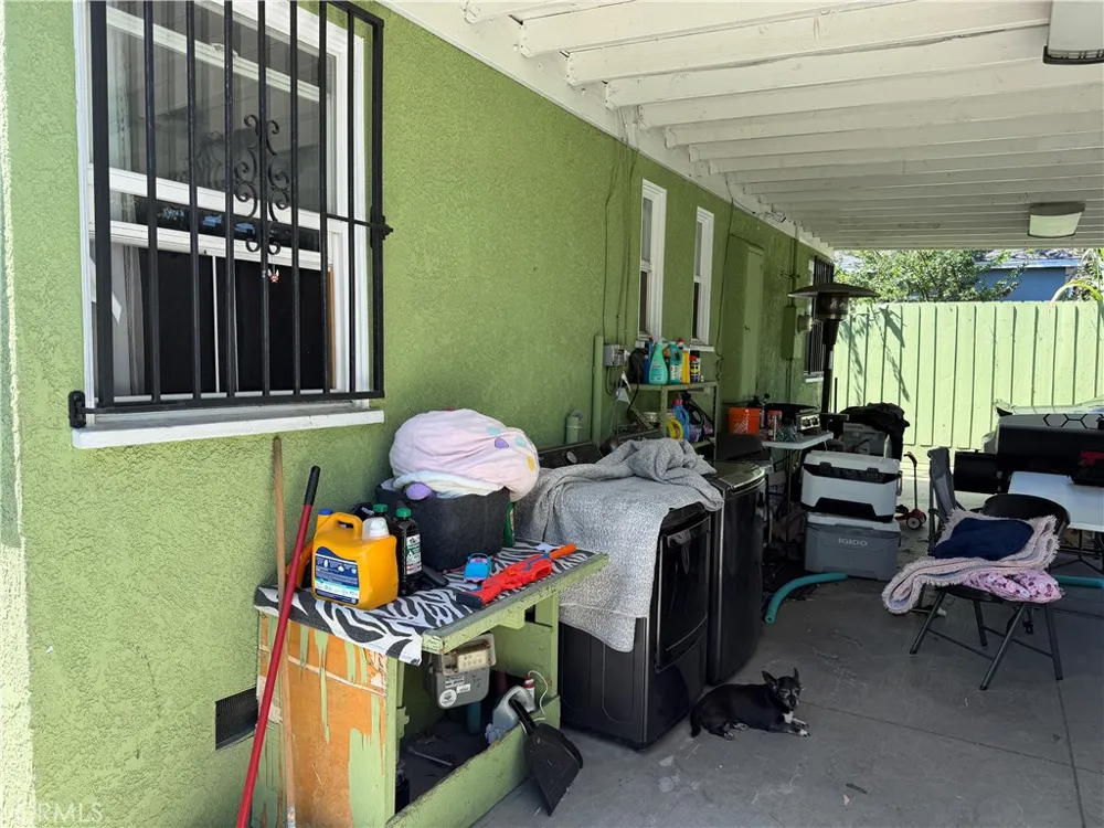 126 Magnolia Court Compton, CA 90220