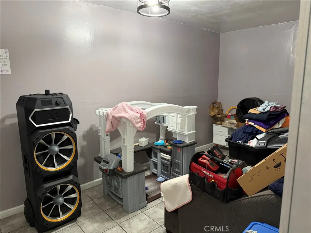 126 Magnolia Court Compton, CA 90220