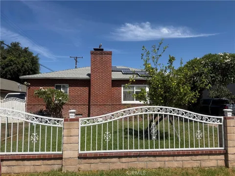 1044 Gothic Way