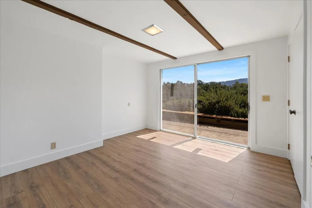 15 Naranja Way Portola Valley, CA 94028