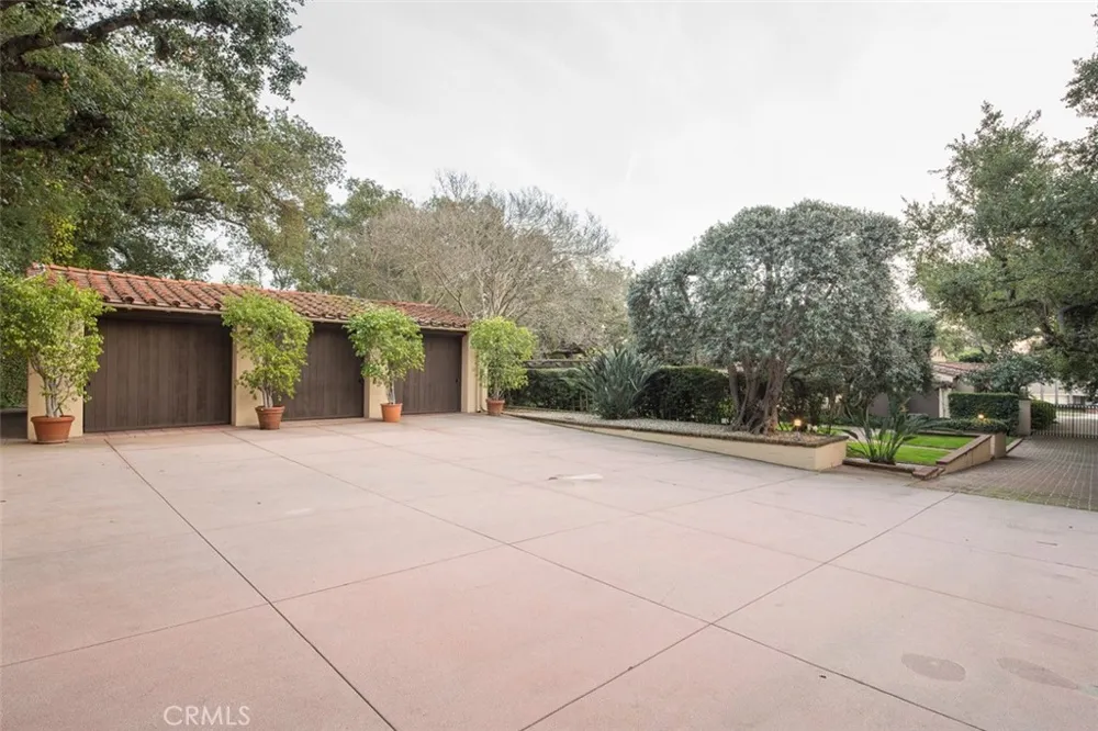 1762 Oak Grove San Marino, CA 91108