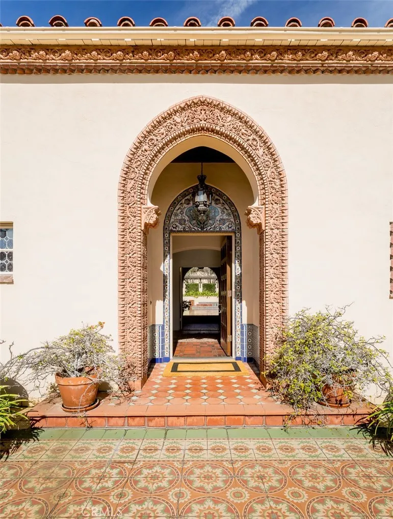 1762 Oak Grove San Marino, CA 91108