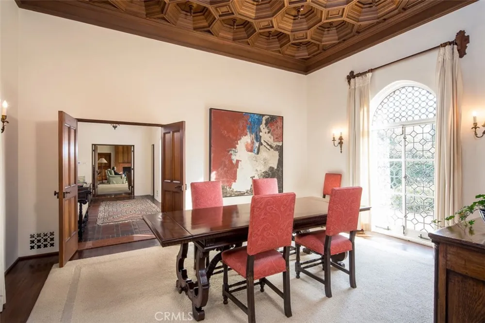 1762 Oak Grove San Marino, CA 91108
