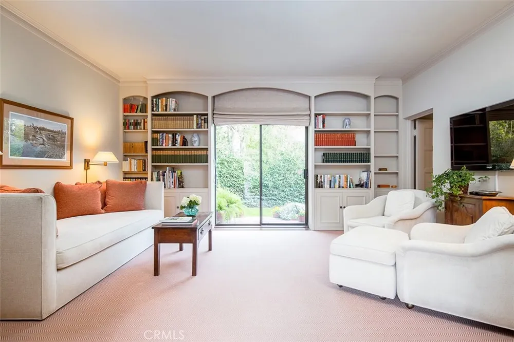 1762 Oak Grove San Marino, CA 91108