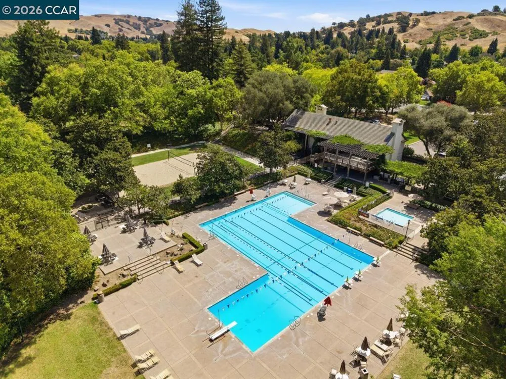 559 Old Orchard Dr Danville, CA 94526