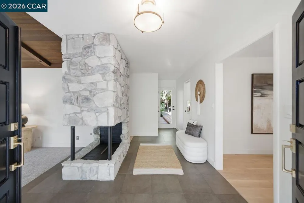 559 Old Orchard Dr Danville, CA 94526