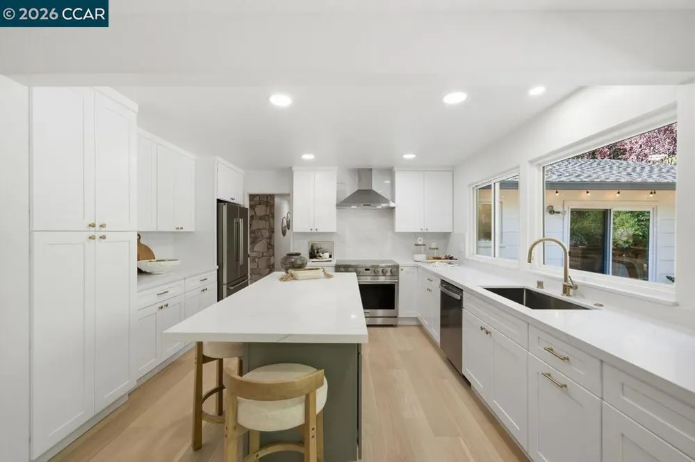 559 Old Orchard Dr Danville, CA 94526