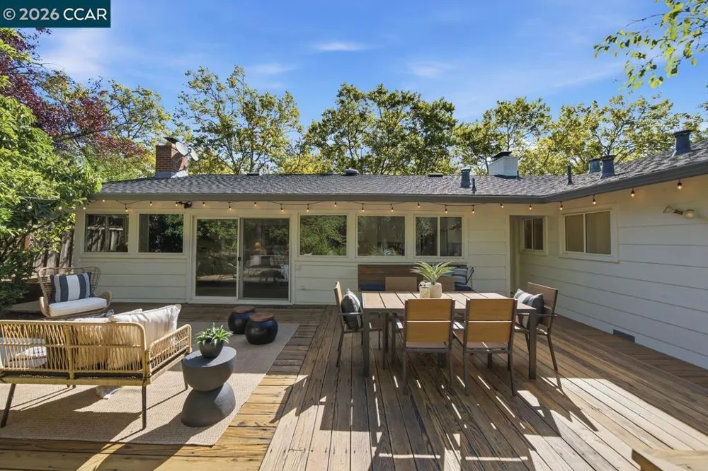 559 Old Orchard Dr Danville, CA 94526