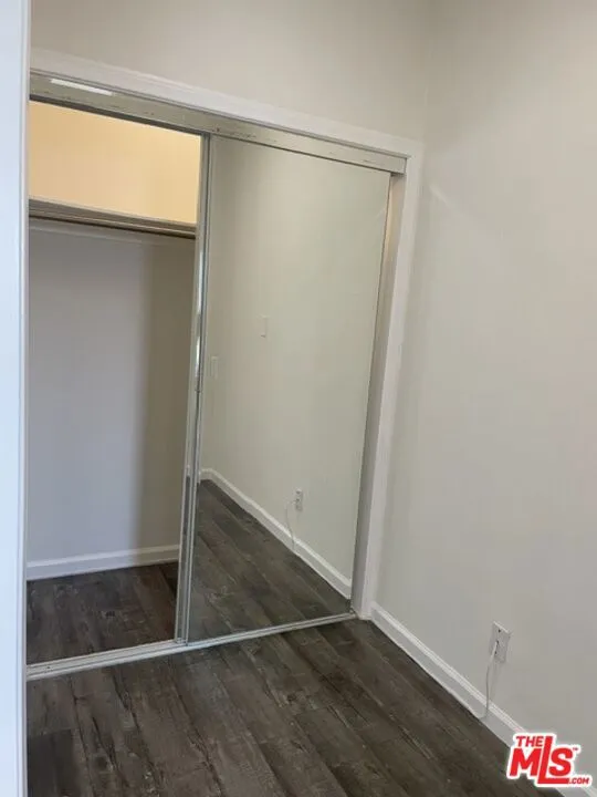 814 S Hobart Boulevard #404 Los Angeles, CA 90005