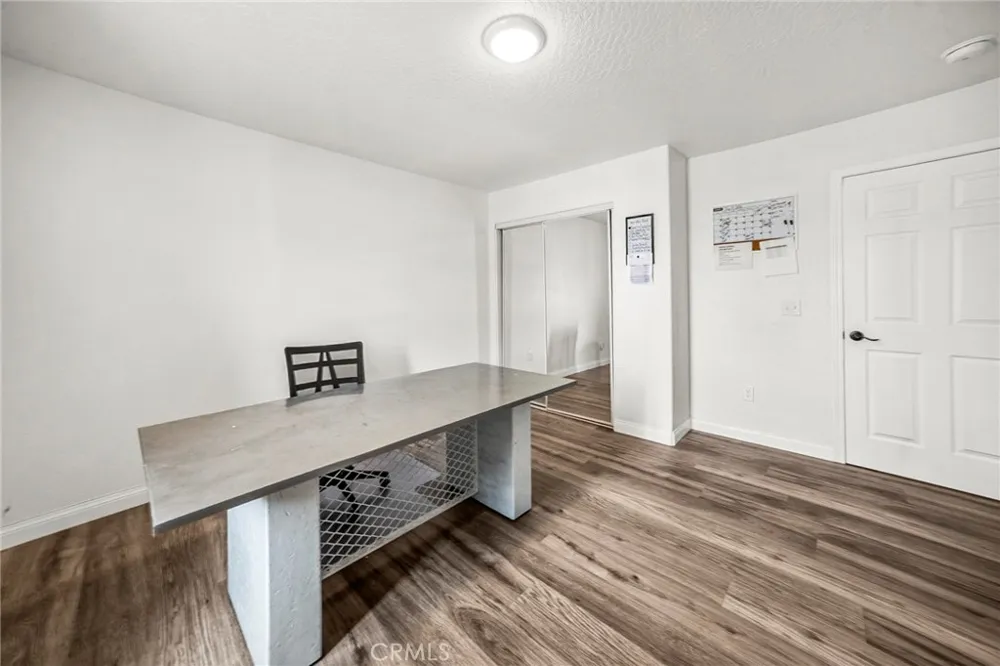 9570 Mescalero Phelan, CA 92371