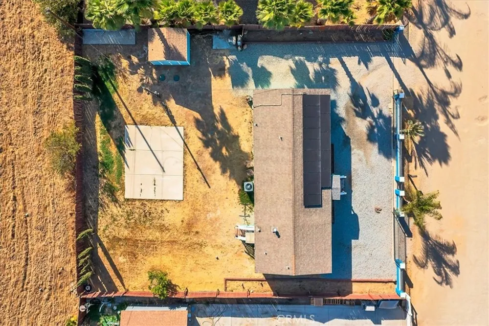 32812 Almond Tree Wildomar, CA 92595