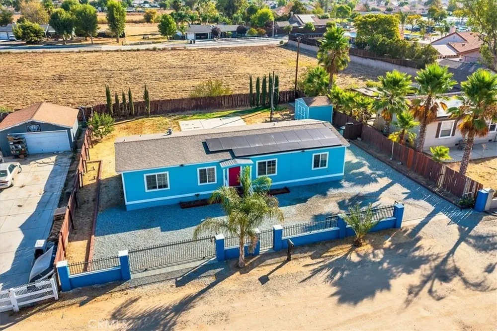 32812 Almond Tree Wildomar, CA 92595