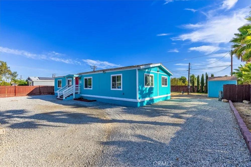 32812 Almond Tree Wildomar, CA 92595