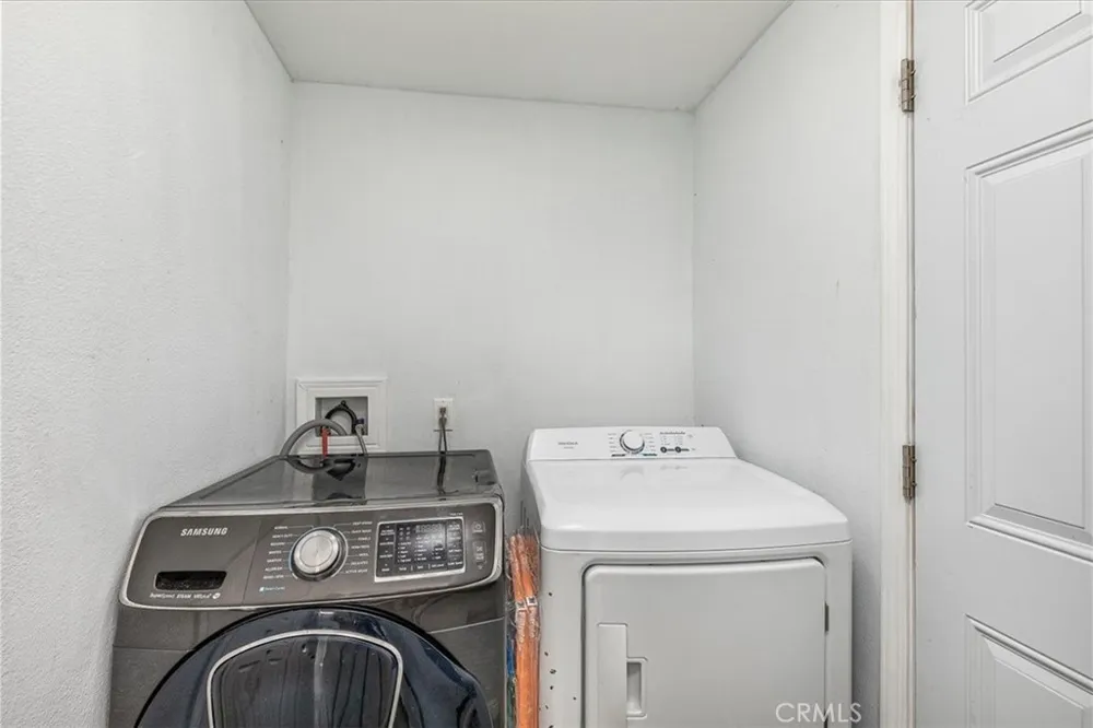 32812 Almond Tree Wildomar, CA 92595