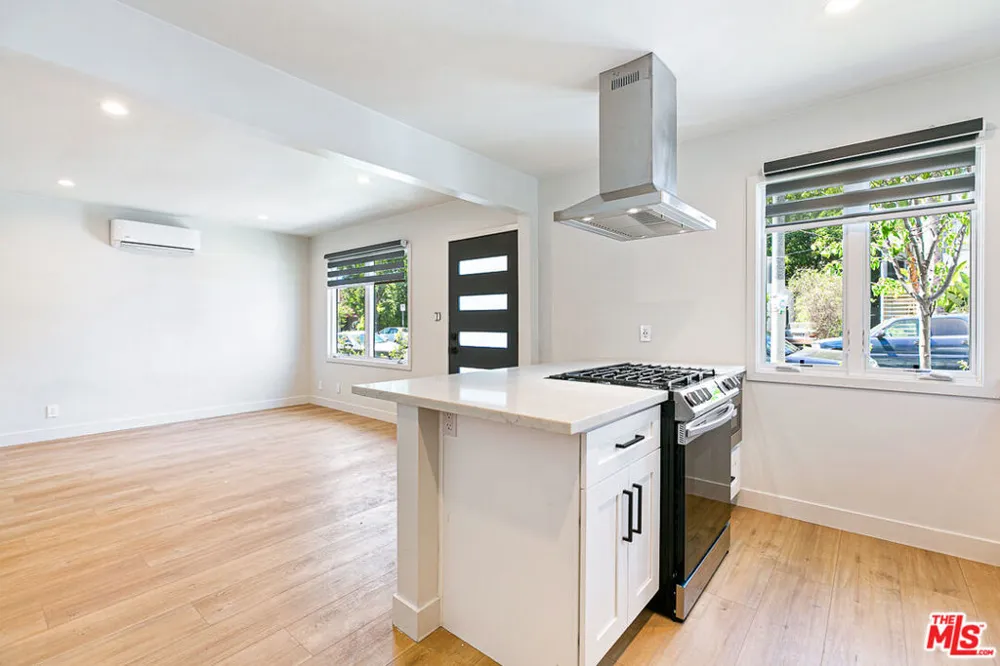 10420 REGENT STREET #10420 Los Angeles, CA 90034