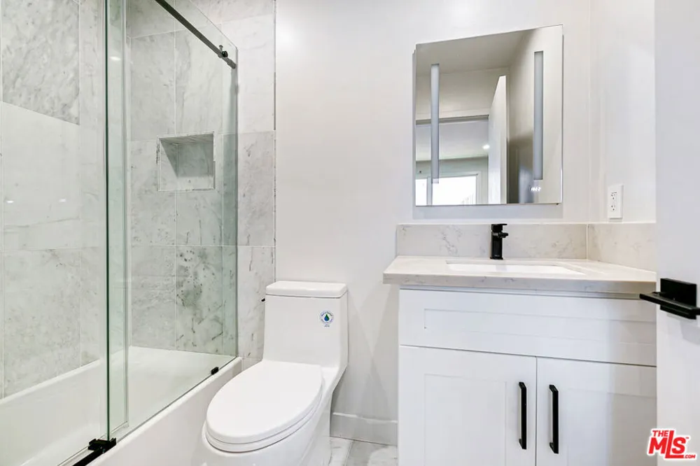 10420 REGENT STREET #10420 Los Angeles, CA 90034