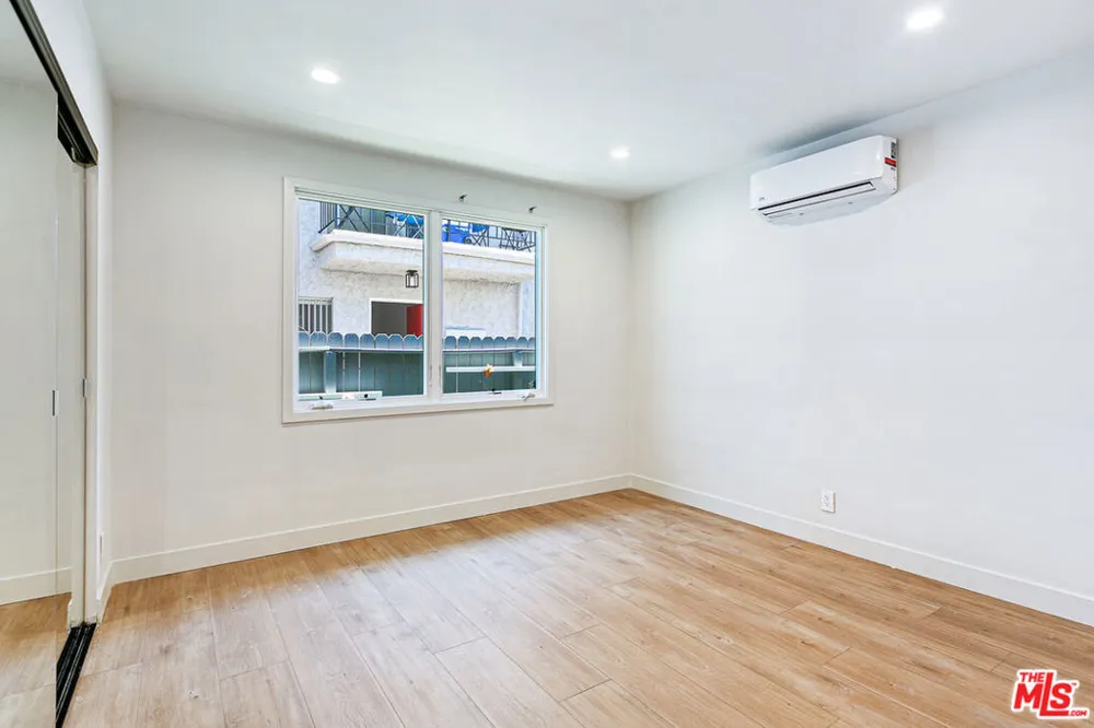 10420 REGENT STREET #10420 Los Angeles, CA 90034