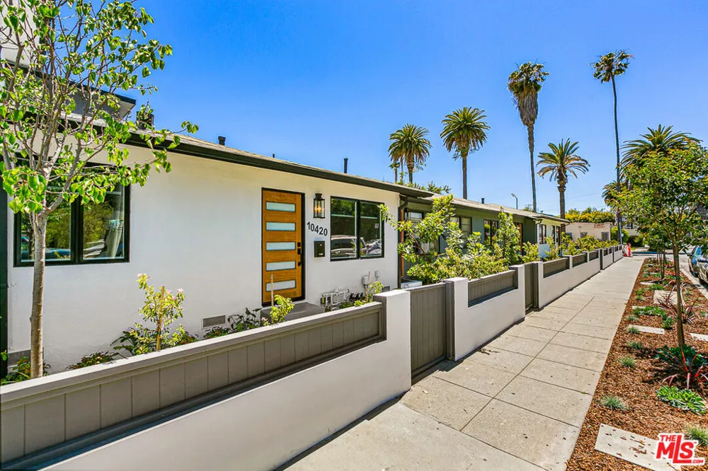 10420 REGENT STREET #10420 Los Angeles, CA 90034
