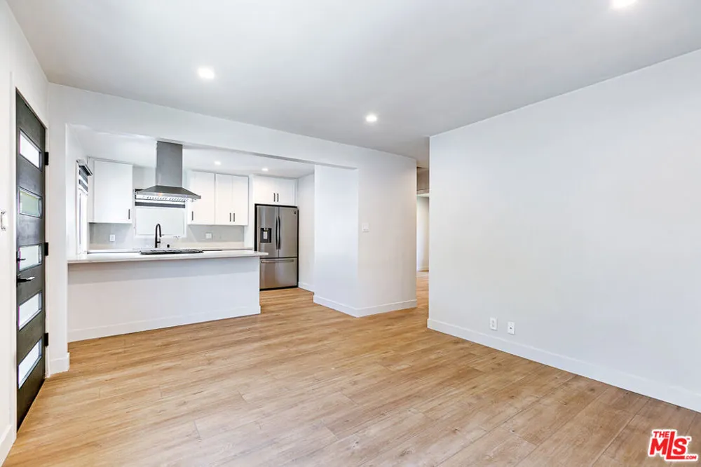 10420 REGENT STREET #10420 Los Angeles, CA 90034