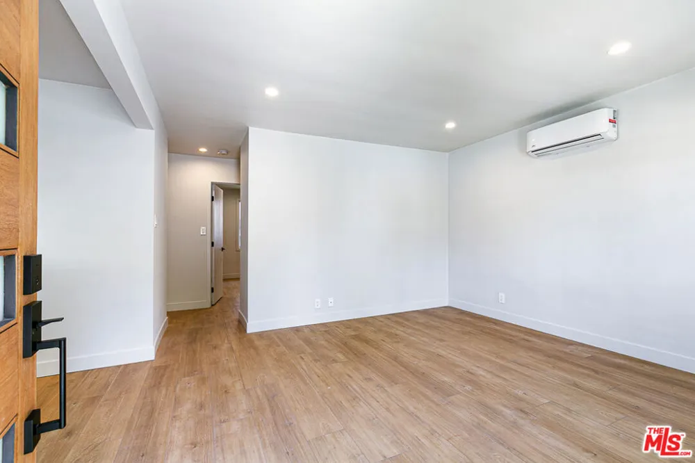 10420 REGENT STREET #10420 Los Angeles, CA 90034