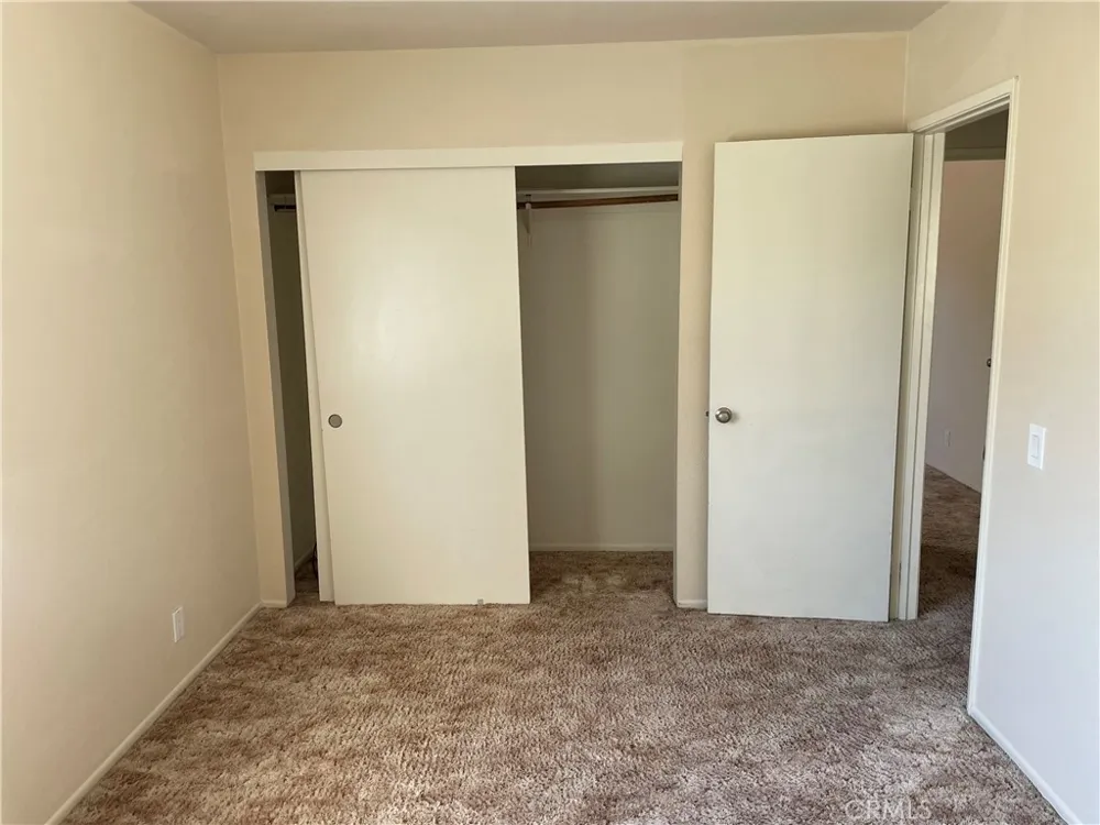 1739 W Avenue J-15 #6 Lancaster, CA 93534