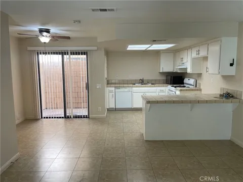 1739 W Avenue J-15 #6