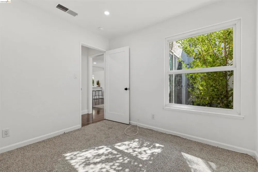 1363 Swallowtail Rd Concord, CA 94521