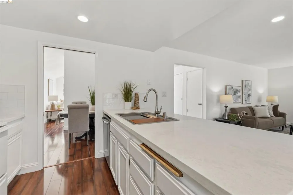 1363 Swallowtail Rd Concord, CA 94521