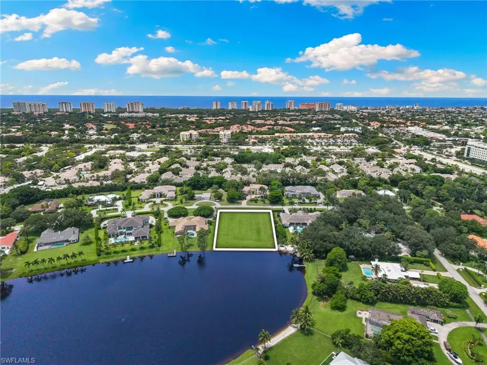 820 Cassena Road Naples, FL 34108