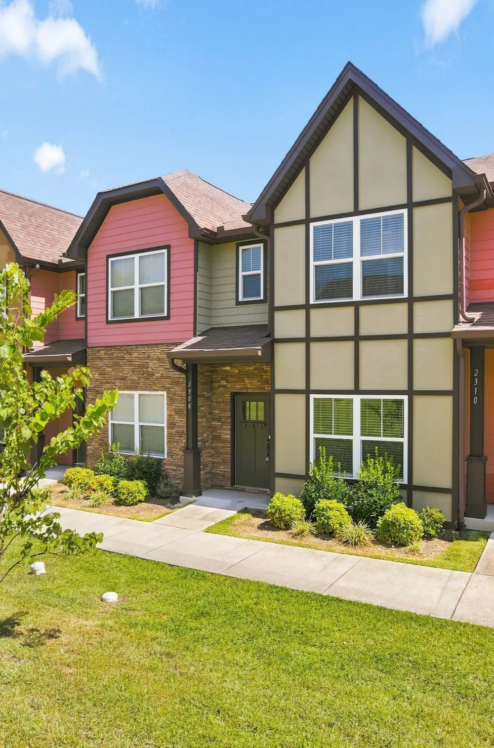 2308 Smedley Ln Antioch, TN 37013