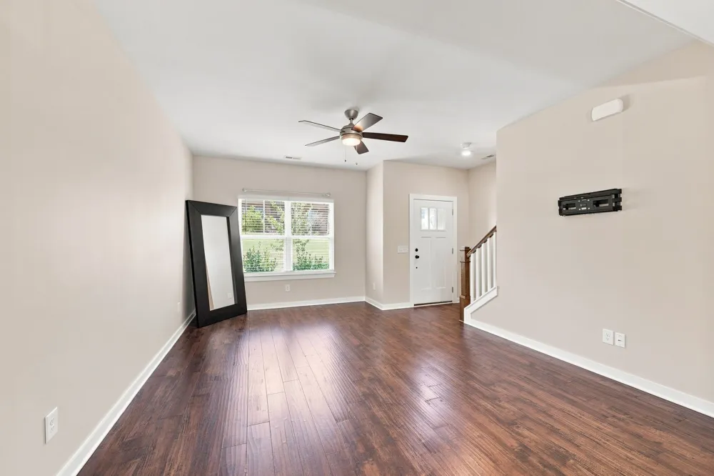 2308 Smedley Ln Antioch, TN 37013