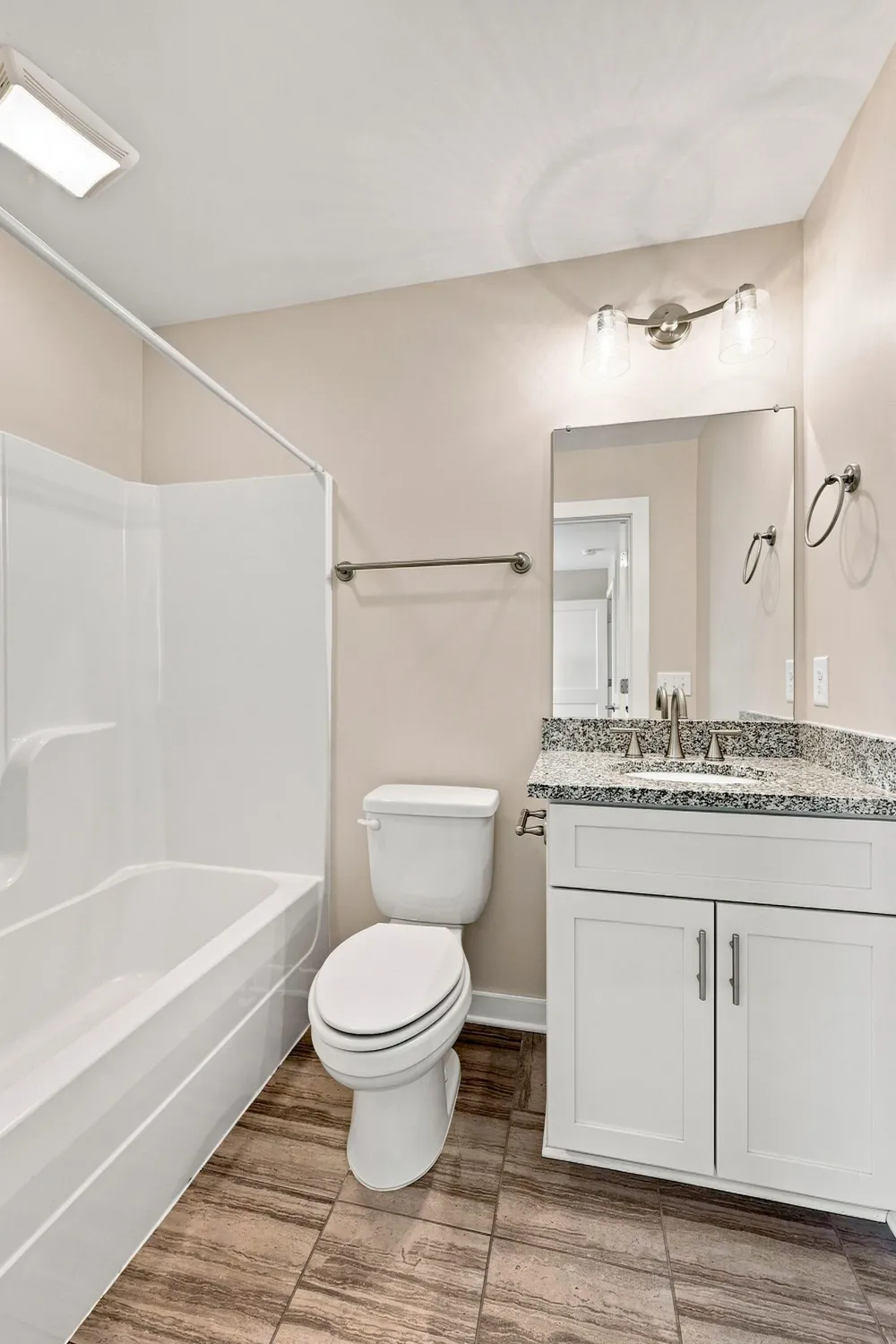 2308 Smedley Ln Antioch, TN 37013