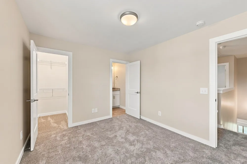 2308 Smedley Ln Antioch, TN 37013