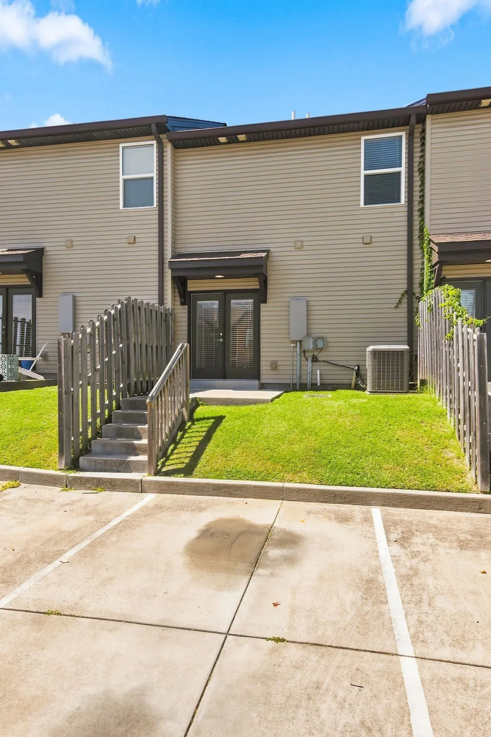 2308 Smedley Ln Antioch, TN 37013