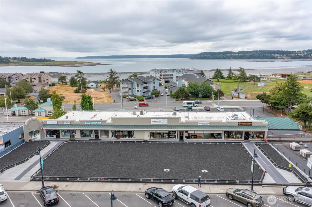 656 SE Bayshore Drive Oak Harbor, WA 98277