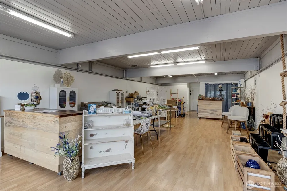 656 SE Bayshore Drive Oak Harbor, WA 98277