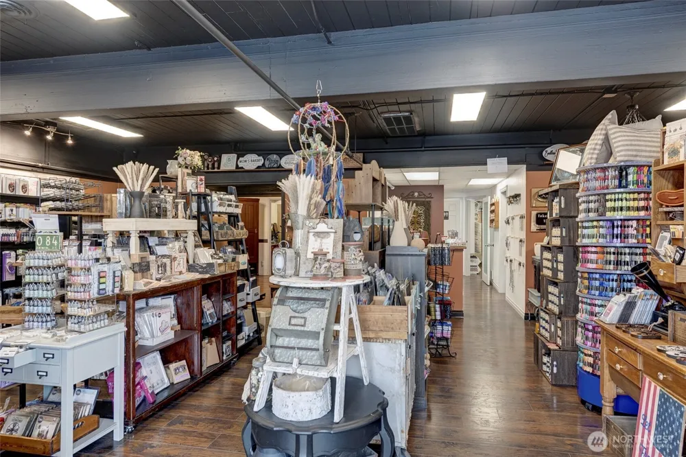 656 SE Bayshore Drive Oak Harbor, WA 98277
