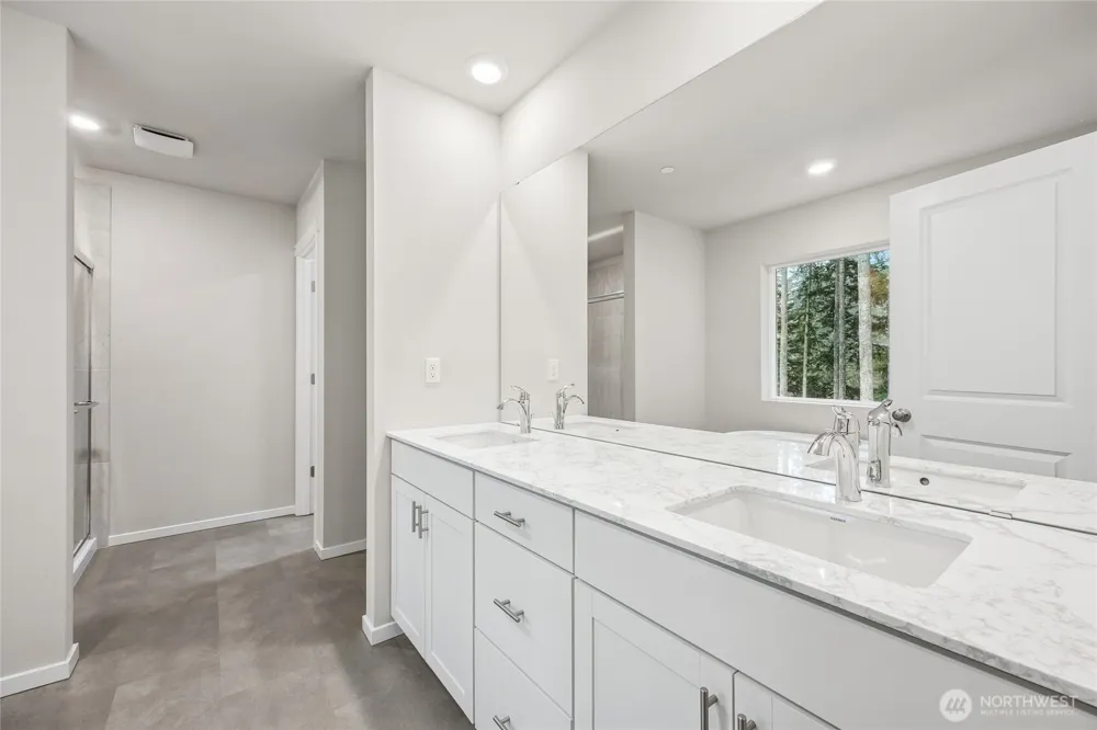 5225 S 328th Street #32 Auburn, WA 98001